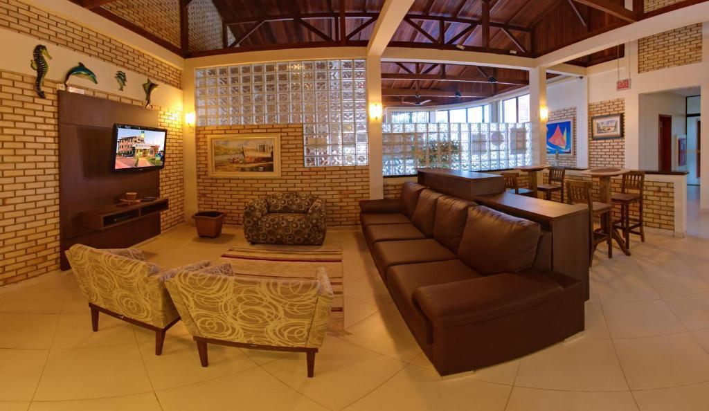 אימביטובה Silvestre Praia Hotel מראה חיצוני תמונה
